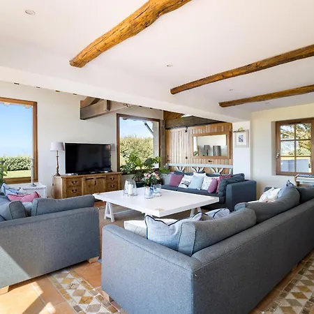 ラ メゾン タマラン 4*