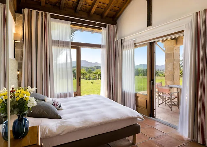 La Maison Tamarin 3*